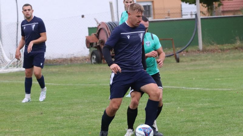 Rangadó győzelmet aratott a Nyárlőrinc, így a dobogón pihenhet a téli szünet alatt.