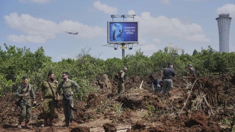 Több légitársaság felfüggesztette izraeli járatait a Ben Gurion repülőtér közelében történt rakétatámadás nyomán, aminek következtében jelentős zűrzavar alakult ki a légi közlekedésben | Vajdaság MA