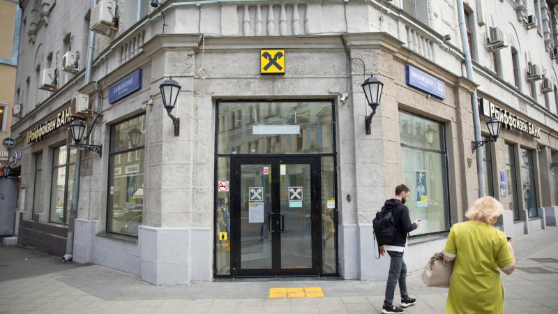 A Raiffeisen bejelentése alapján napvilágra kerültek azok az előrejelzések, amelyek Bécs várakozásait tükrözik.