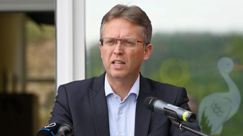 Hankó Balázs felfedte, hogy milyen mértékben támogatja a kormány a családokat anyagilag.
