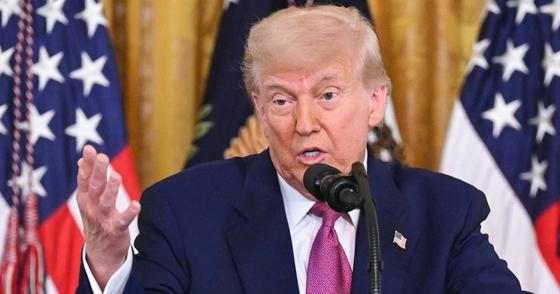 Donald Trump megerősítette, hogy volt információja Izrael Iránra irányuló katonai akciójáról.