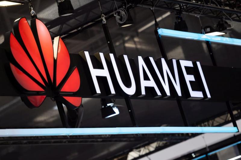A Huawei is megvillantotta innovatív elképzeléseit a csodaakkumulátor terén: mindössze 5 percre van szükség a töltéshez, és a készülék akár 3000 kilométeres hatótávot is kínál.