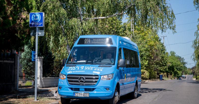Fedezd fel Budapest új színét: kipróbáltuk a város első állandó útvonal nélküli buszjáratát, ahol nincs kötött menetrend és megálló!