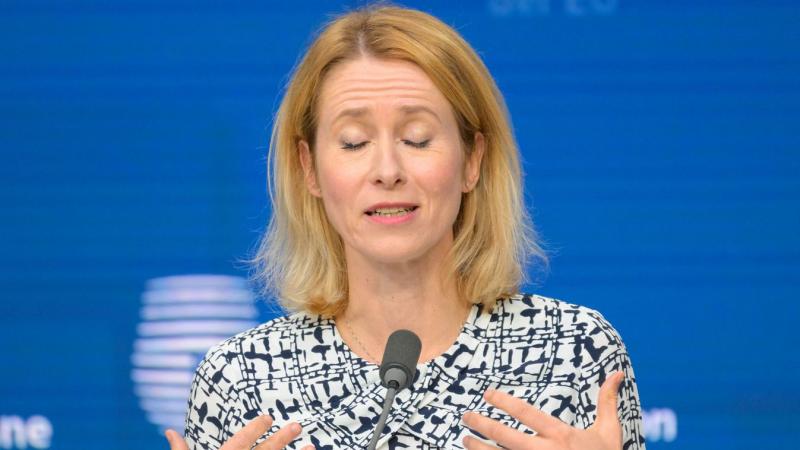 Brüsszel figyelme elsősorban Kijev iránt összpontosul, miközben az ukrán támadásokkal kapcsolatos aggodalmak háttérbe szorulnak.
